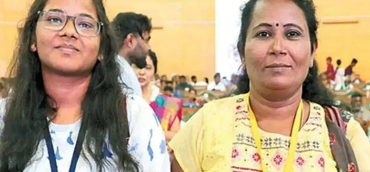 ଏକାଥରରେ ନିଟ୍‌ ପାସ୍‌ କଲେ ମାଆ, ଝିଅ